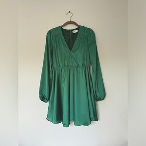 Lovers + Friends emerald green fit & flare dress size xs